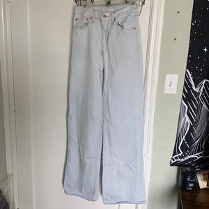 Levi’s light wash ribcage wide leg jeans. Size 28 with inseam 34 inches